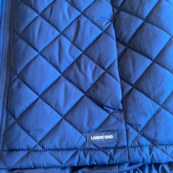 Lands' End Blue Quilted vest, size 1X. - Picture 2 of 4